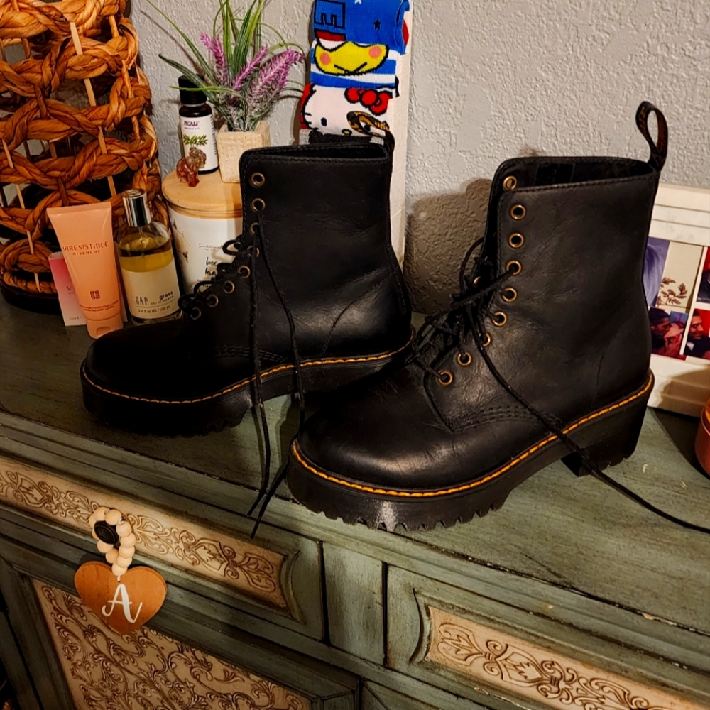Dr. Martens Boots with Heel Sz 8